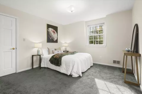 Bedroom - 326 Edgewater Rd, Pasadena, MD 21122 photo 1 of 7