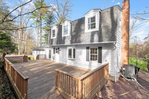 Exterior - 326 Edgewater Rd, Pasadena, MD 21122 photo 11 of 13