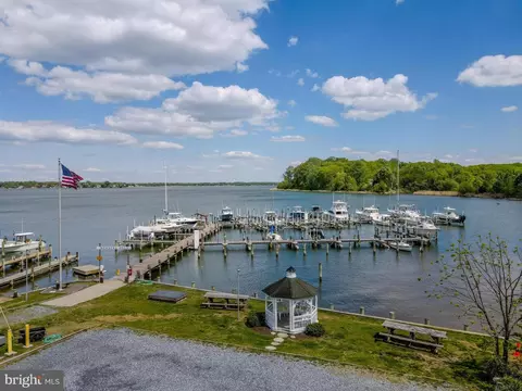 View/Area - 3542 Loch Haven Dr, Edgewater, MD 21037 photo 6 of 11