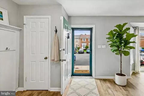 Entry Way - 1142 Jeffrey Dr, Crofton, MD 21114 photo 1 of 5