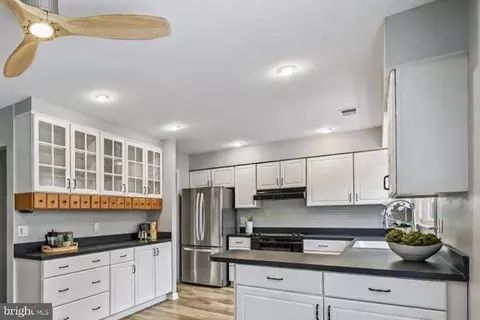 Kitchen - 1142 Jeffrey Dr, Crofton, MD 21114 photo 2 of 3