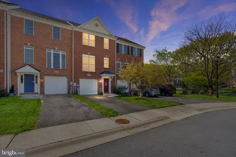1327 Peppertree Ct, Crofton, MD 21114