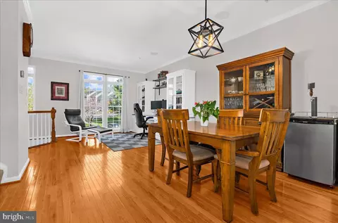 Dining - 1327 Peppertree Ct, Crofton, MD 21114 photo 1 of 5