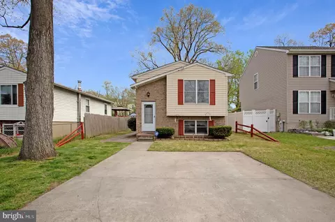 312 SW Pershing Ave, Glen Burnie, MD 21061