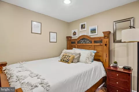 Bedroom - 1643 Revell Downs Dr, Annapolis, MD 21409 photo 10 of 10