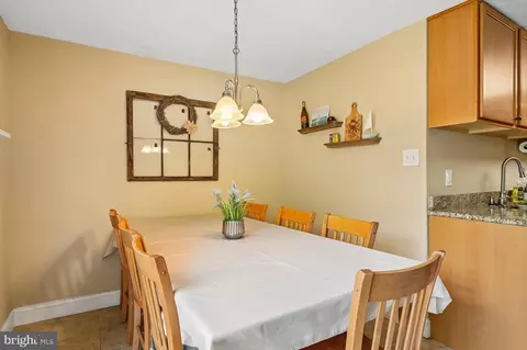 Dining - 1643 Revell Downs Dr, Annapolis, MD 21409 photo 1 of 2