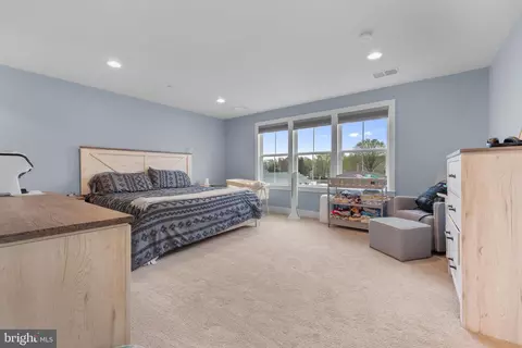 Bedroom - 620 Doyle Rd, Deale, MD 20751 photo 1 of 5