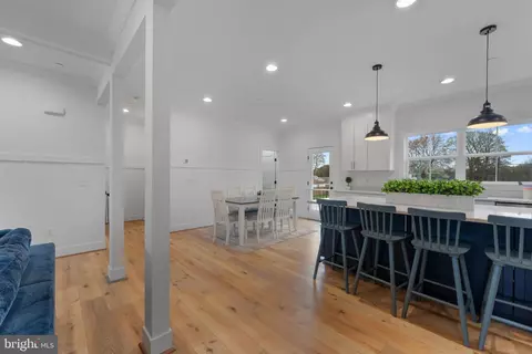 Entry Way - 620 Doyle Rd, Deale, MD 20751 photo 5 of 11