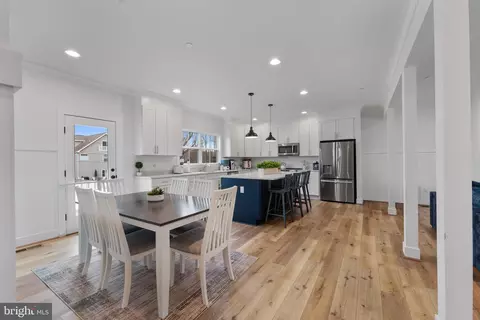Entry Way - 620 Doyle Rd, Deale, MD 20751 photo 2 of 11