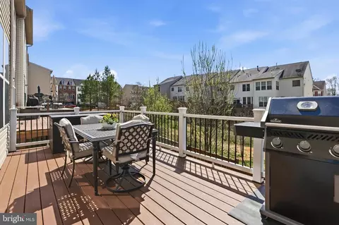 Exterior - 876 Nancy Lynn Ln, Arnold, MD 21012 photo 2 of 6