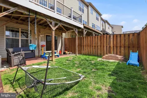 Exterior - 876 Nancy Lynn Ln, Arnold, MD 21012 photo 4 of 6