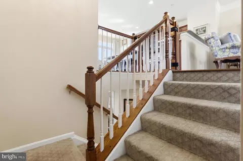 Entry Way - 876 Nancy Lynn Ln, Arnold, MD 21012 photo 4 of 12