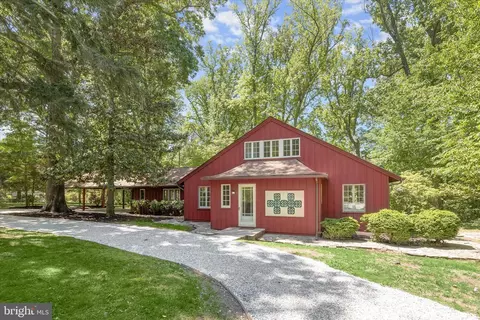 610 Cotterill Rd, Gibson Island, MD 21056