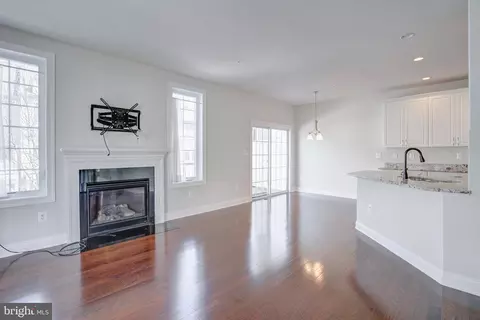 Living - 2517 Cherry Tree Rd, Hanover, MD 21076 photo 6 of 9