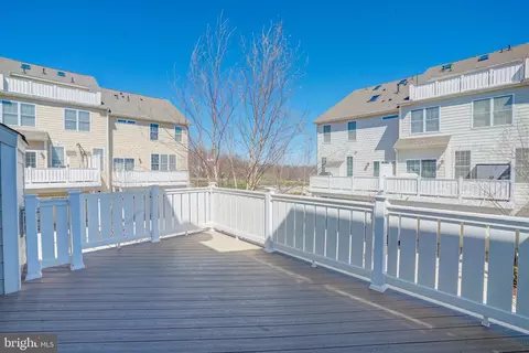 Exterior - 2517 Cherry Tree Rd, Hanover, MD 21076 photo 5 of 8