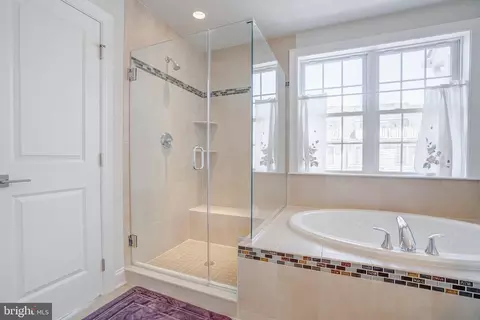 Bath - 2517 Cherry Tree Rd, Hanover, MD 21076 photo 1 of 5