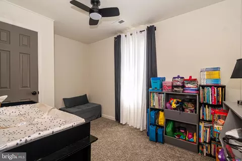 Bedroom - 5316 Disney Ave, Baltimore, MD 21225 photo 3 of 6