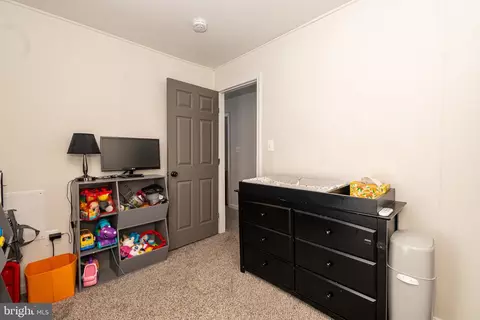 Bedroom - 5316 Disney Ave, Baltimore, MD 21225 photo 4 of 6