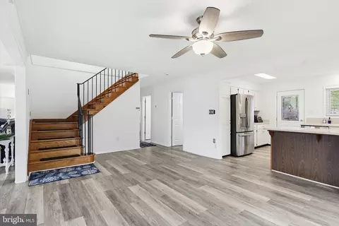 Entry Way - 3893 Cotter Dr, Edgewater, MD 21037 photo 1 of 1