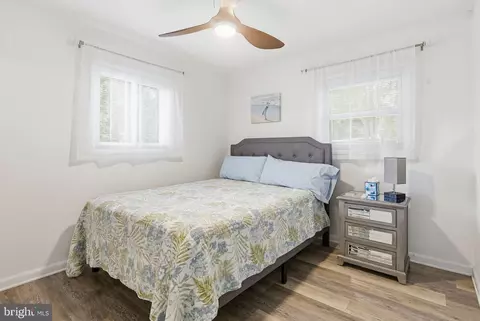 Bedroom - 3893 Cotter Dr, Edgewater, MD 21037 photo 3 of 4