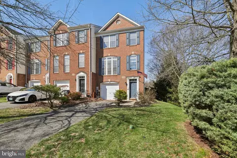 810 Mericrest Way, Odenton, MD 21113