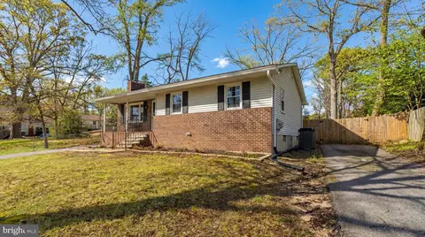 Exterior - 7731 Walters Rd, Pasadena, MD 21122 photo 2 of 10