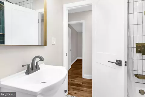 Bath - 7731 Walters Rd, Pasadena, MD 21122 photo 1 of 4