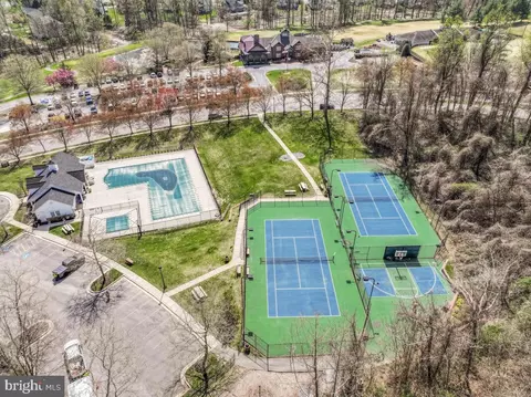 View/Area - 3421 Swallowtail Ct, Edgewater, MD 21037 photo 4 of 5