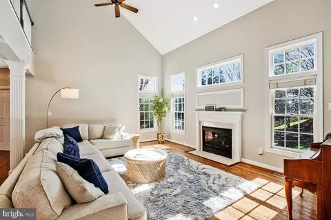 Living - 3421 Swallowtail Ct, Edgewater, MD 21037 photo 1 of 1