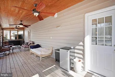 Exterior - 3421 Swallowtail Ct, Edgewater, MD 21037 photo 2 of 12