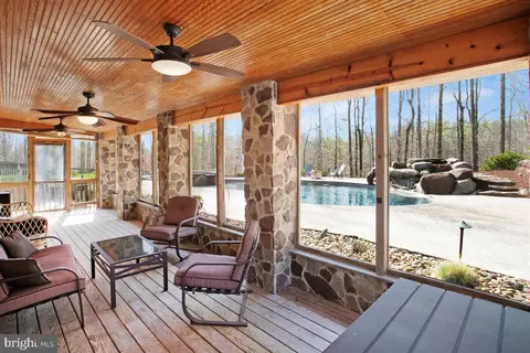 Exterior - 3421 Swallowtail Ct, Edgewater, MD 21037 photo 3 of 12