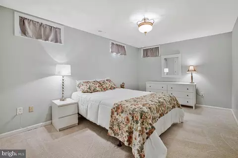 Bedroom - 3421 Swallowtail Ct, Edgewater, MD 21037 photo 9 of 10