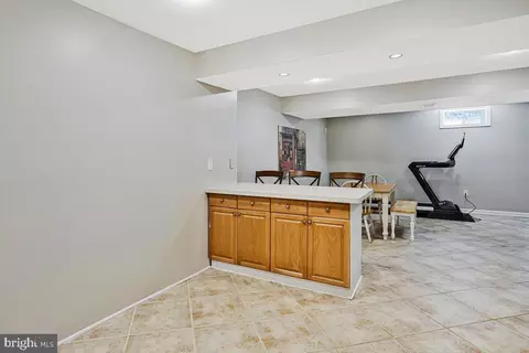 Entry Way - 3421 Swallowtail Ct, Edgewater, MD 21037 photo 8 of 8