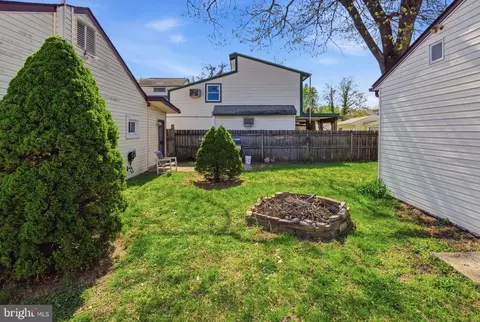 Exterior - 708 213th St, Pasadena, MD 21122 photo 1 of 3