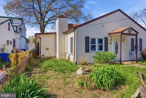 Other - 708 213th St, Pasadena, MD 21122 photo 3 of 13