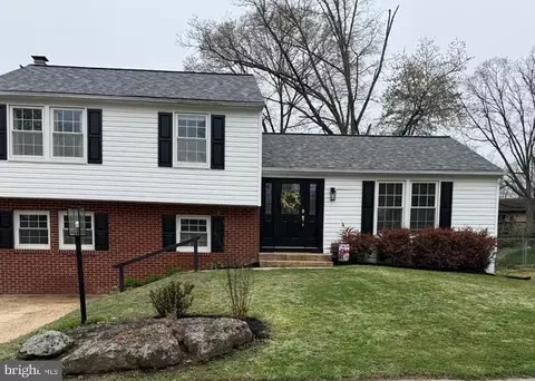 730 Snowdon Ln, Glen Burnie, MD 21061