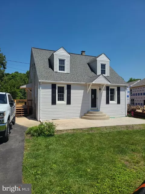 1368 Galloway Rd, Odenton, MD 21113