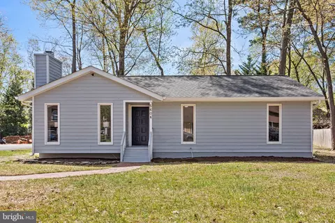5606 Bay Breeze Ct, Churchton, MD 20733
