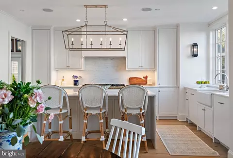 Kitchen - 313 Washington St, Annapolis, MD 21403 photo 3 of 7
