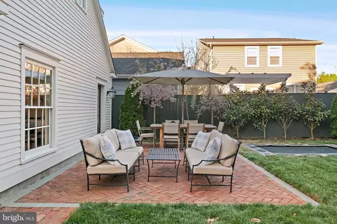 Exterior - 313 Washington St, Annapolis, MD 21403 photo 18 of 34