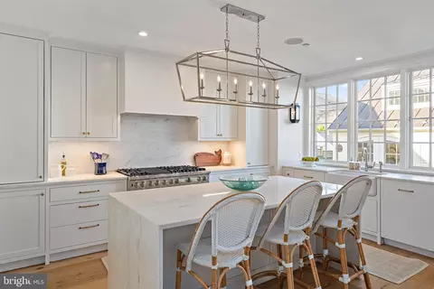 Kitchen - 313 Washington St, Annapolis, MD 21403 photo 1 of 7