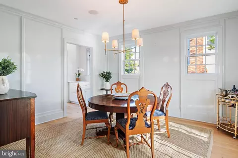 Dining - 313 Washington St, Annapolis, MD 21403 photo 1 of 6