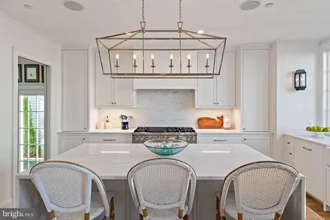 Kitchen - 313 Washington St, Annapolis, MD 21403 photo 2 of 7