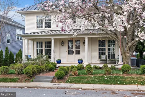 Exterior - 313 Washington St, Annapolis, MD 21403 photo 21 of 34