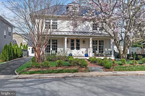 Exterior - 313 Washington St, Annapolis, MD 21403 photo 19 of 34