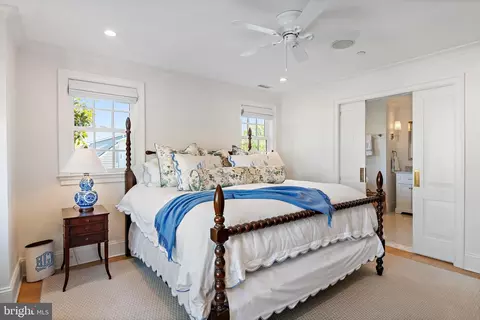 Bedroom - 313 Washington St, Annapolis, MD 21403 photo 1 of 11