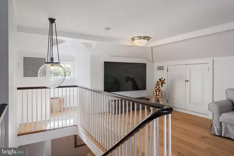 Entry Way - 313 Washington St, Annapolis, MD 21403 photo 9 of 16