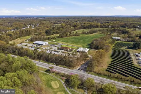 View/Area - 7717 Colonial Beach Rd, Pasadena, MD 21122 photo 6 of 6