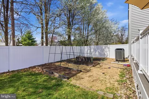 Other - 7717 Colonial Beach Rd, Pasadena, MD 21122 photo 3 of 17