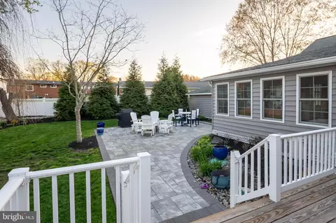 Exterior - 1535 Ridgely Dr, Edgewater, MD 21037 photo 5 of 9